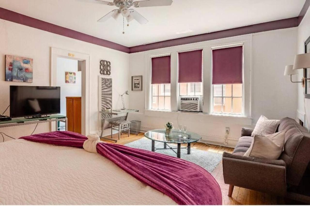 King Bed Walk To Downtown Apartment Сарасота Екстериор снимка